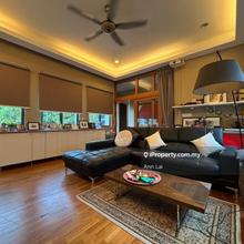 End Lot with land-Fully Furnished-Freehold-International Lot-Renovated