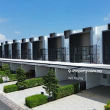 Gelang Patah New Luxury 3 Storey Landed House Project 