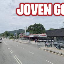 Commercial Title Facing Mainroad w/ 7 to 8 Car Parks Rare In Market