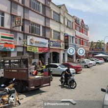 3 sty shoplot for rent