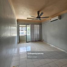 Sri  Damansara Apartment Partial Furnish Unit For Sale!