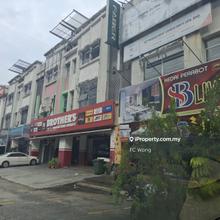 Kemuning Utama 3 Storey Shop Office 5400 Sf Shah Alam for Sell