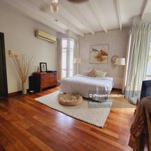 Private corner bungalow 