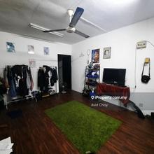 Taman daya, nibong 28 flat (full loan)(good condition)