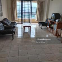 Walking to LRT, IMU, Driving to Pavillion 2, Easy access Few Highway