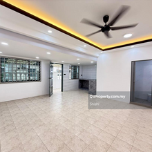Senai tmn aman 2storey unblock view 4beds 3baths Rm488k full loan 