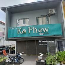 Limited unit at Damansara Utama for sale