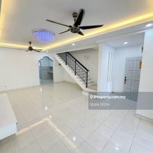 Taman Seri Austin Double Storey Terrace House Gated & Renovated
