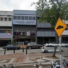 Corner 3 storey Shop lot  & intermediate 2 adjoining (G / 1 / 2 Floor)