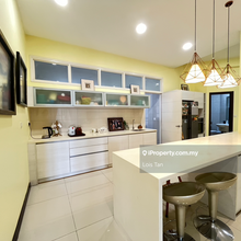 Newly listed. Good view