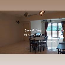 1724 sqft with a Huge balcony to let go! View to offer now