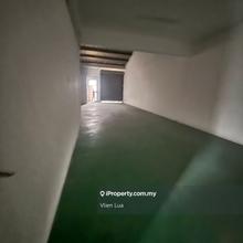 Rent 1.5 storey factory Bandar seri alam jalan bukit 10