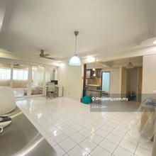 Renovated Spacious & Low density per floor