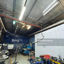 Semi detached factory for rent