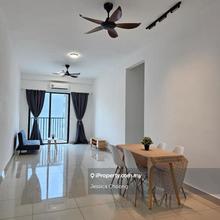 Welcome October move in, great unit with awesome view, pm me to view!