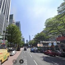 5 star location ! Operating hotel with high profit !