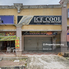 Single Storey Shop