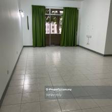 Freehold, 3 Bedroom