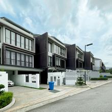 Townhouse @ Rimbun Sanctuary, Bukit Jelutong, Shah Alam