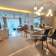 Nicely Renovated, Quality Furniture, Well maintained, Connect to Mall