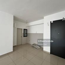 Cheap 4-room Unit, Below Market Price