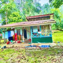 Rumah Dan Tanah Dusun  (Siap Pagar Elektrik) Jalan Naka Nami
