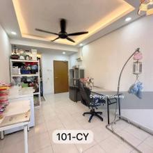 Ground Floor Apartment for Sale at Asteria Apartment Parkland Klang