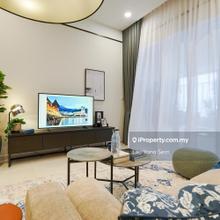 Lucerne Residence - Low Density & Near Future Airport LRT.