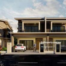 Rumah Berkembar Dua Tingkat di Selama