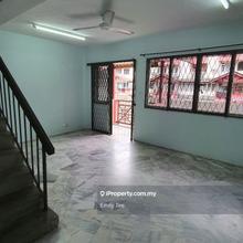 Perdana Villa Deluxe (1st Floor) 