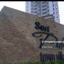 Luxurious End lot Seri Puteri Hills Town Villa for Sales