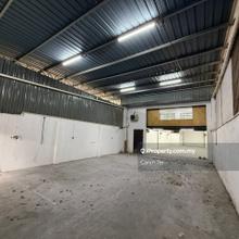 Freehold -Non Bumi Lot -Intermediate Lot -Fully Extended Front & Back