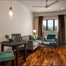 Private villa with complimentary Breakfast 