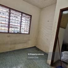 Valued apartment ready to let go! View anytime!