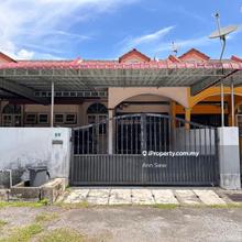 One&Half Storey House For Rent in Menglembu Ipoh-Convenience area