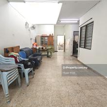 1 Storey Freehold 22x75 Kepong Selayang Jaya 4 Parking