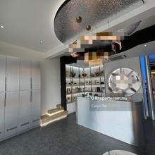 Intermediate -Ground floor -Renovated