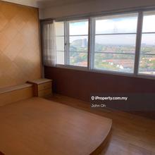 Shah Alam Freehold resort style seri Hijauan Penthouse for  Sale