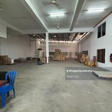 1.5 storey semi d factory for rent selat selatan pandamaran port klang