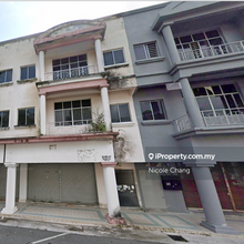 Shop lot In nilai jalan bbn 1/2 pusat bandar 