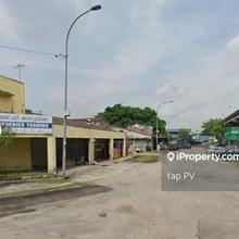 Corner 1.5 Factory @ Pelabuhan Klang For Rent 