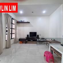 Renovated & Furnished ; Well Maintained Unit ; 2 Car Park 