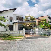 Spacious Double Storey Bungalow Bandar Enstek, Nilai, Negeri Sembilan