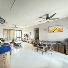 Dual balconies condo for sale