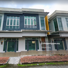 Kampar Jalan Siswa Double Storey Shoplot - Sell Below Market Price