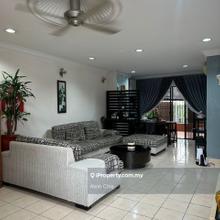Below Market ,Exclusive 2.5 Storey Condovilla in Subang Bestari