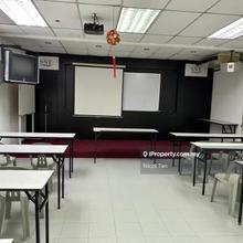 Shop lot at Jalan Raja Uda facing mainroad for rent ,Butterworth