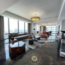 Sale @ St Regis