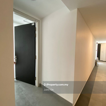 Subang Jaya freehold Aurora  service residence for sale or Rent . 