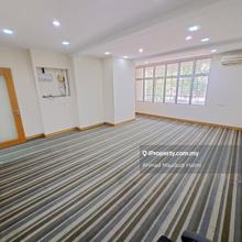 Level 1, Strategic location,Freehold